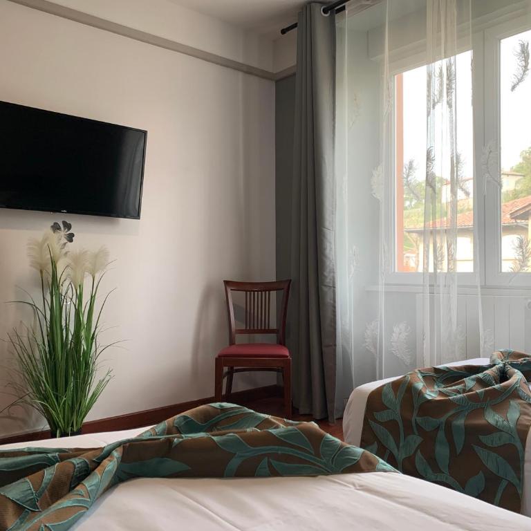 L'EMBLEME - BOUTIQUE HOTEL - Chambre Lits Jumeaux Spacieuse - 5