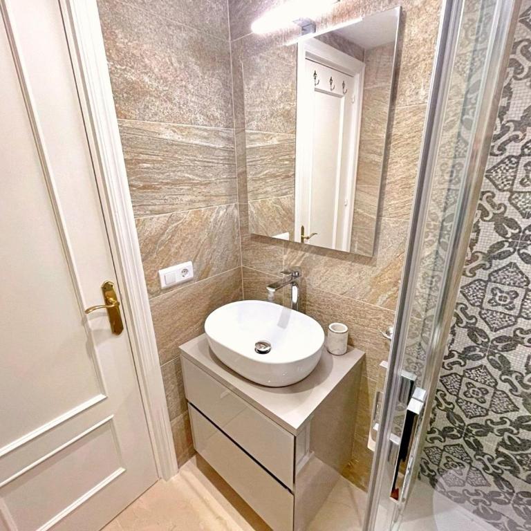 Urbanización Fuentes de Nerja - Apartamento de 2 dormitorios - 25