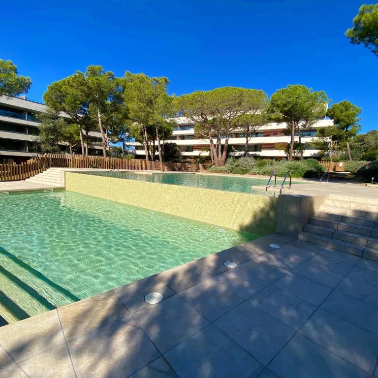 Apartamento nuevo, equipado y decorado con estilo - Apartamento de 2 dormitorios - 1