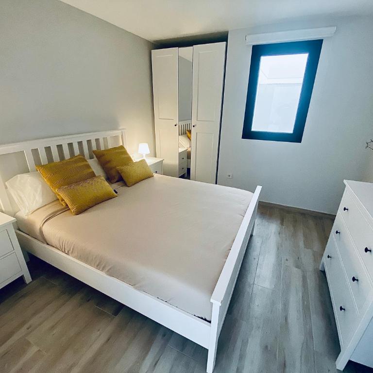 Diseño y comodidad en El Médano by Top Stay - Apartamento de 2 dormitorios - 20