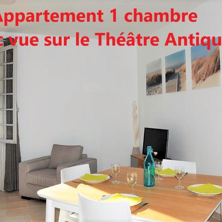 Holiday in Arles -Appartement du Théâtre Antique - One-Bedroom Apartment - 8
