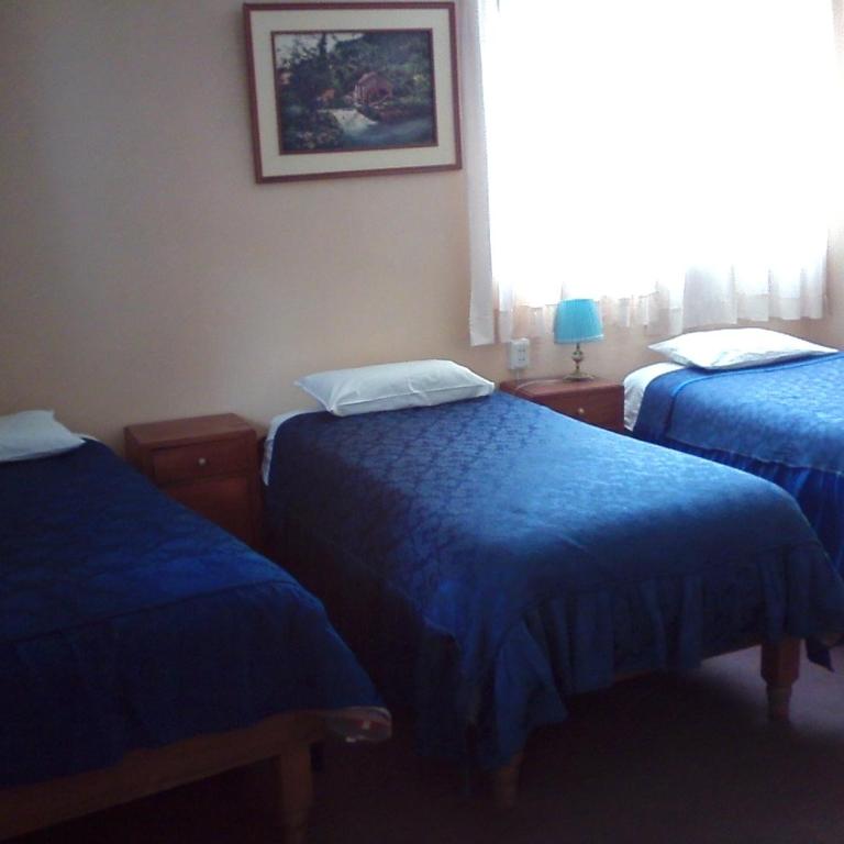 Hostal Tres Máscaras - Habitación Triple - 3