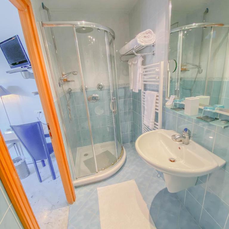 Villa Saint Maxime - Chambre Double avec Terrasse - 1