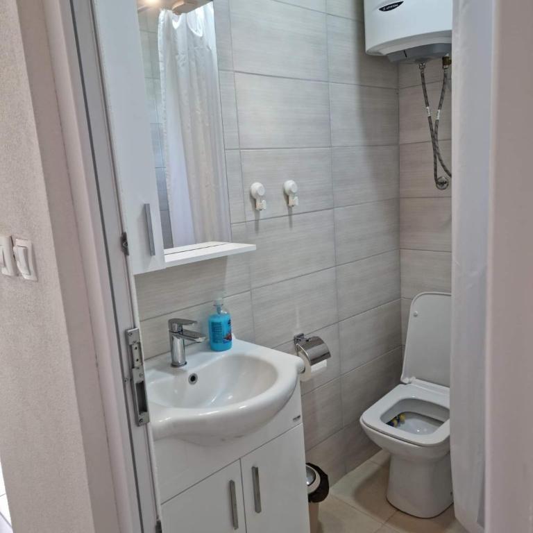 HM Apartmani - Trokrevetna Soba - 20