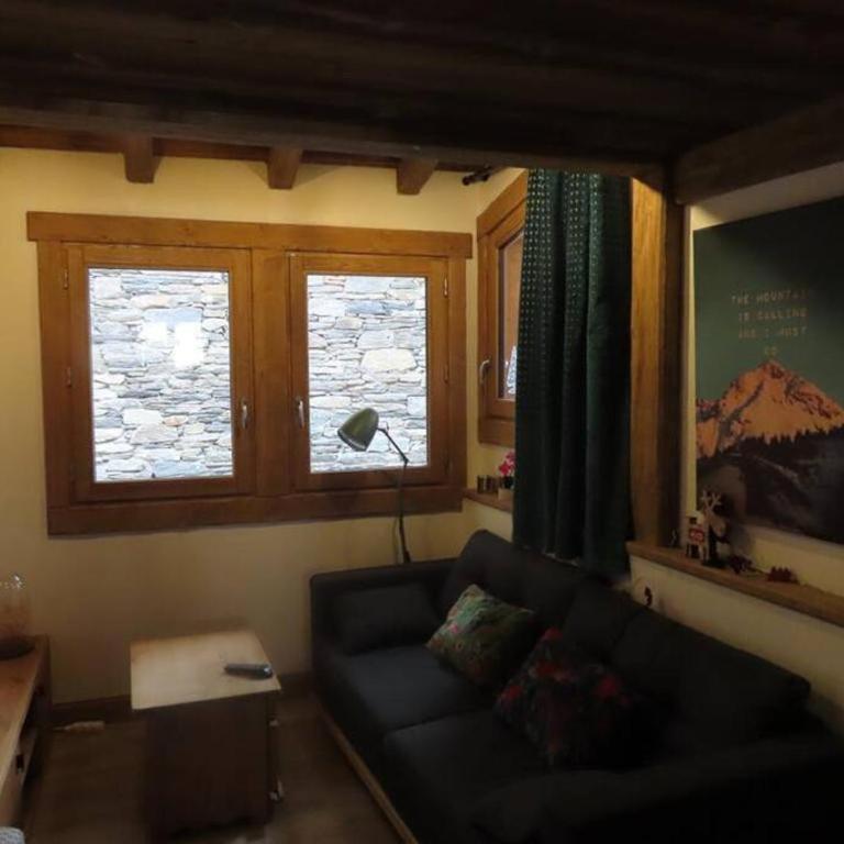 Authentique Maison de Village Savoyarde - Chalet 3 Chambres - 31