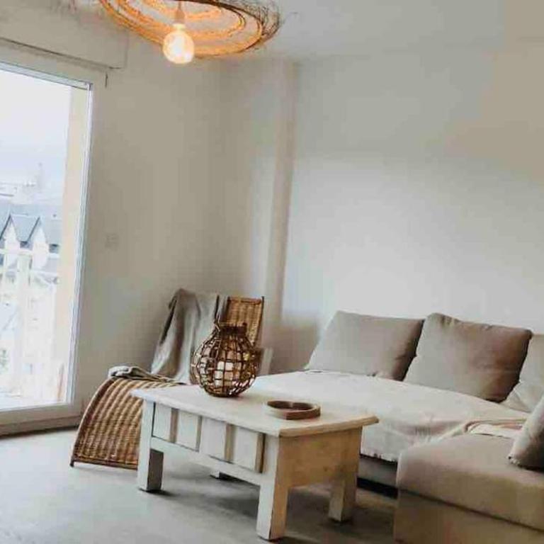 Appartement familial, 2 ch., balcon + parking - Appartement 2 Chambres - 17