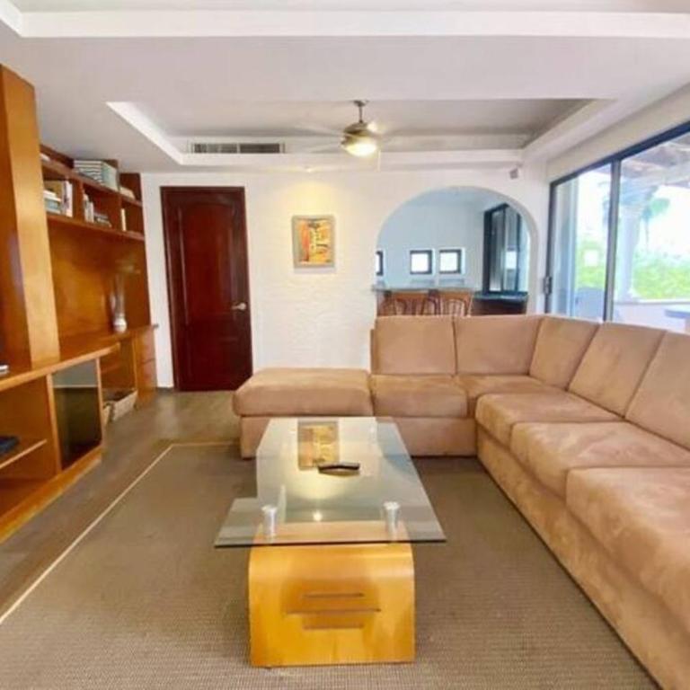 Elegant Lagoon front Villa by CASA PARAISO - Villa - 38