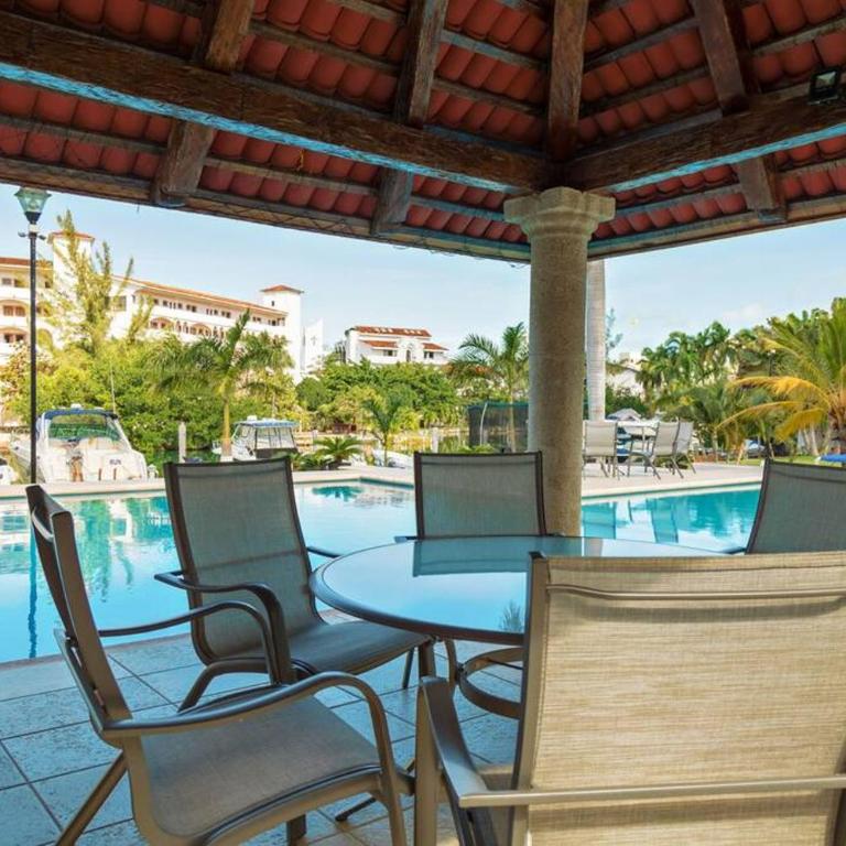 Elegant Lagoon front Villa by CASA PARAISO - Villa - 51