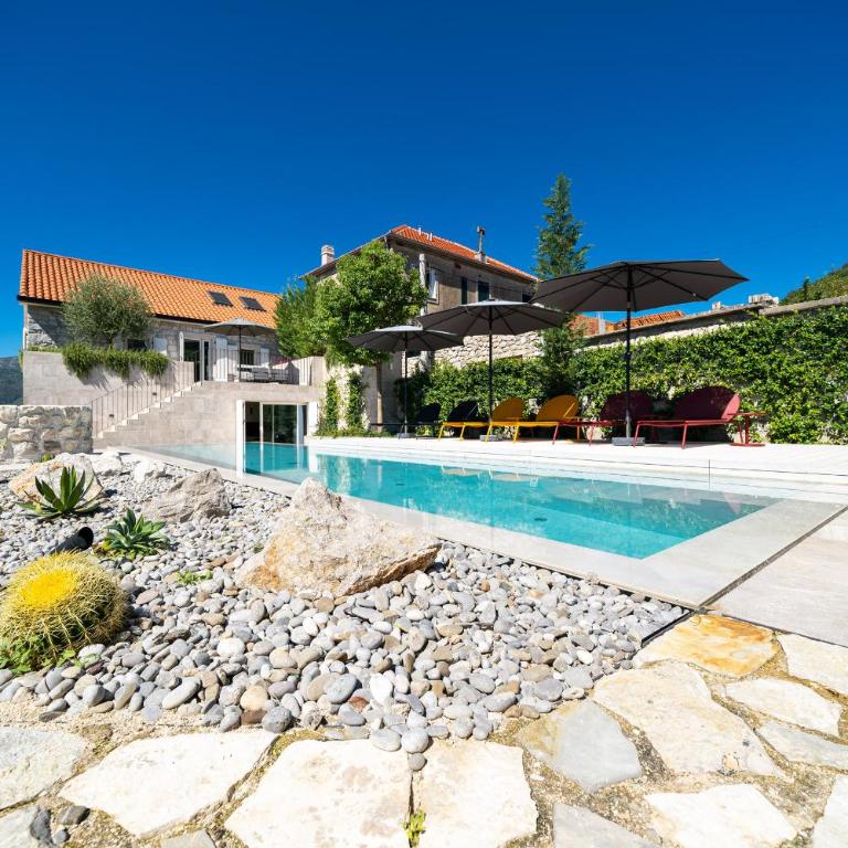 Villa Lastva - Vila sa Sopstvenim Bazenom - 76