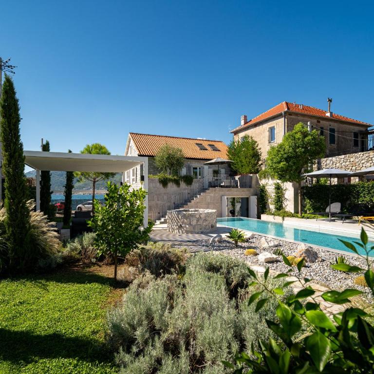 Villa Lastva - Vila sa Sopstvenim Bazenom - 90