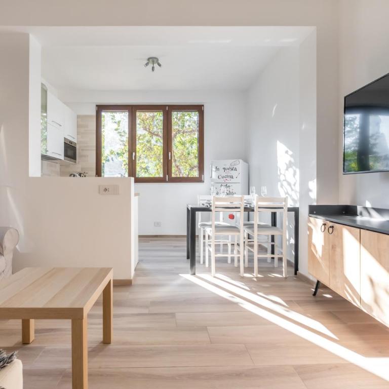 GuestHost - Scuole CEMM San Vito Apartment with parking - Two-Bedroom Apartment - 6