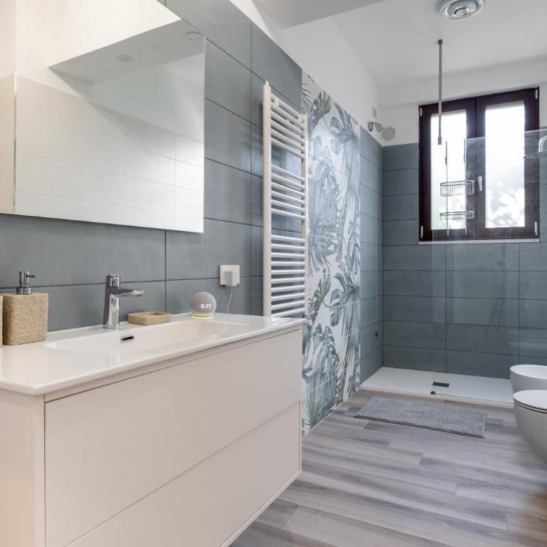 GuestHost - Scuole CEMM San Vito Apartment with parking - Two-Bedroom Apartment - 21