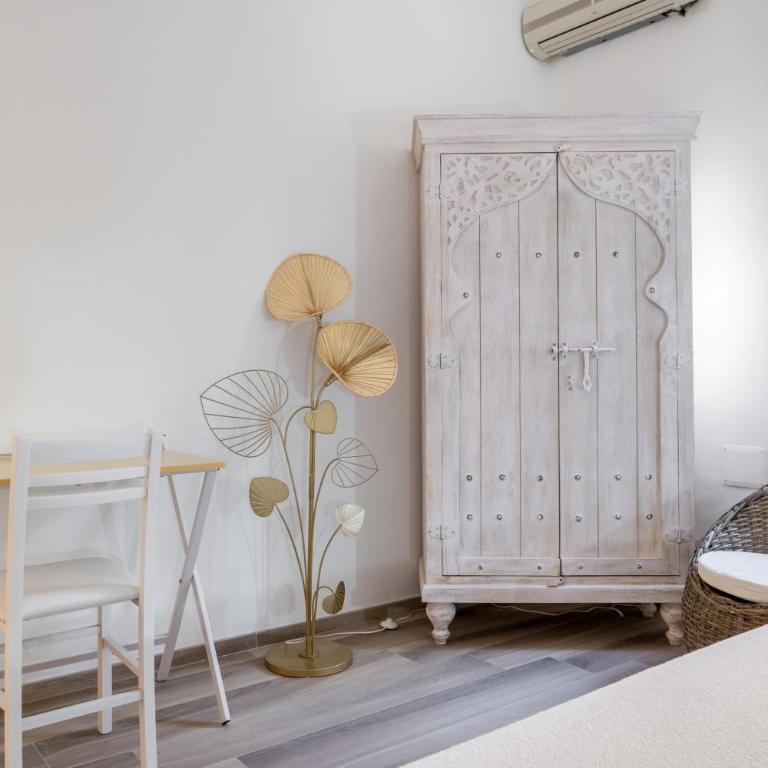 GuestHost - Scuole CEMM San Vito Apartment with parking - Two-Bedroom Apartment - 9