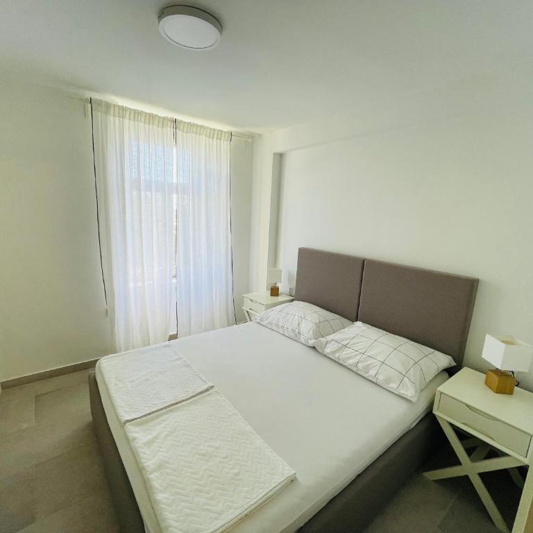 Barbi Blue Apartments - Apartment - 15
