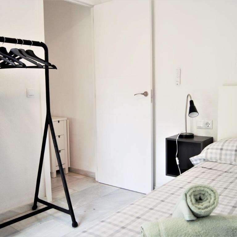 Reformado Coqueto Fleming a 5 minutos Mezquita WIFI AIRE POSIBILIDAD PARKING - Apartamento de 3 dormitorios - 13