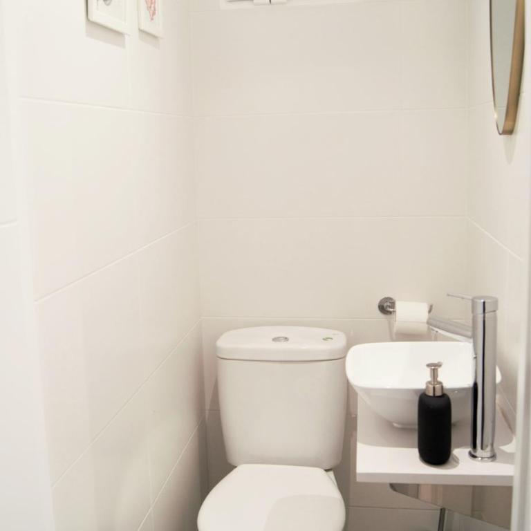 Reformado Coqueto Fleming a 5 minutos Mezquita WIFI AIRE POSIBILIDAD PARKING - Apartamento de 3 dormitorios - 23