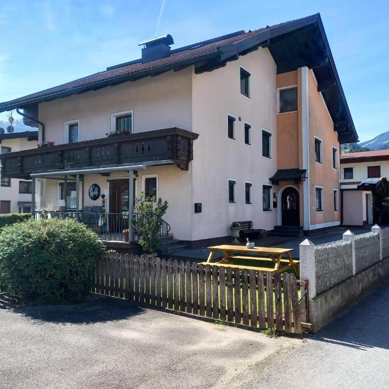 Ferienwohnung Bergtroll - Apartment mit 2 Schlafzimmern und Dusche - 1