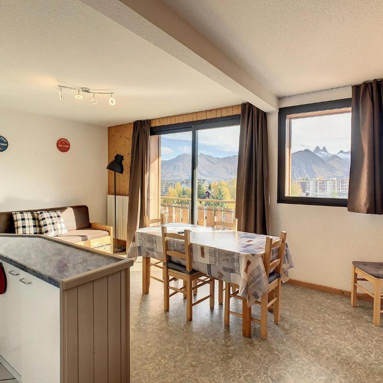 Appartement Lumineux 5 pers, Balcon Sud, Proche Pistes, WiFi Gratuit - FR-1-417-4 - Apartamento (5 adultos) - 4
