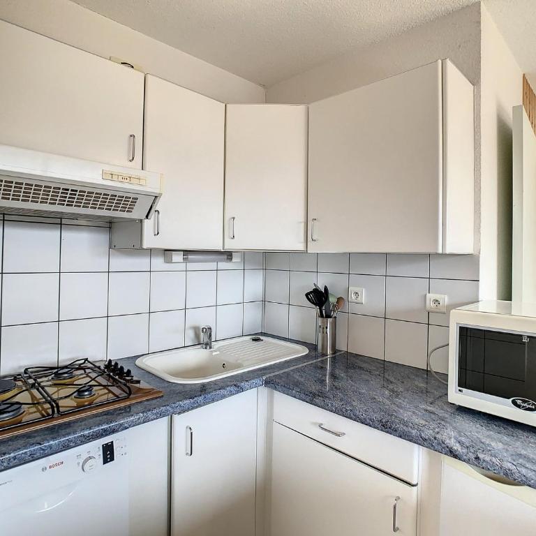 Appartement Lumineux 5 pers, Balcon Sud, Proche Pistes, WiFi Gratuit - FR-1-417-4 - Apartamento (5 adultos) - 5