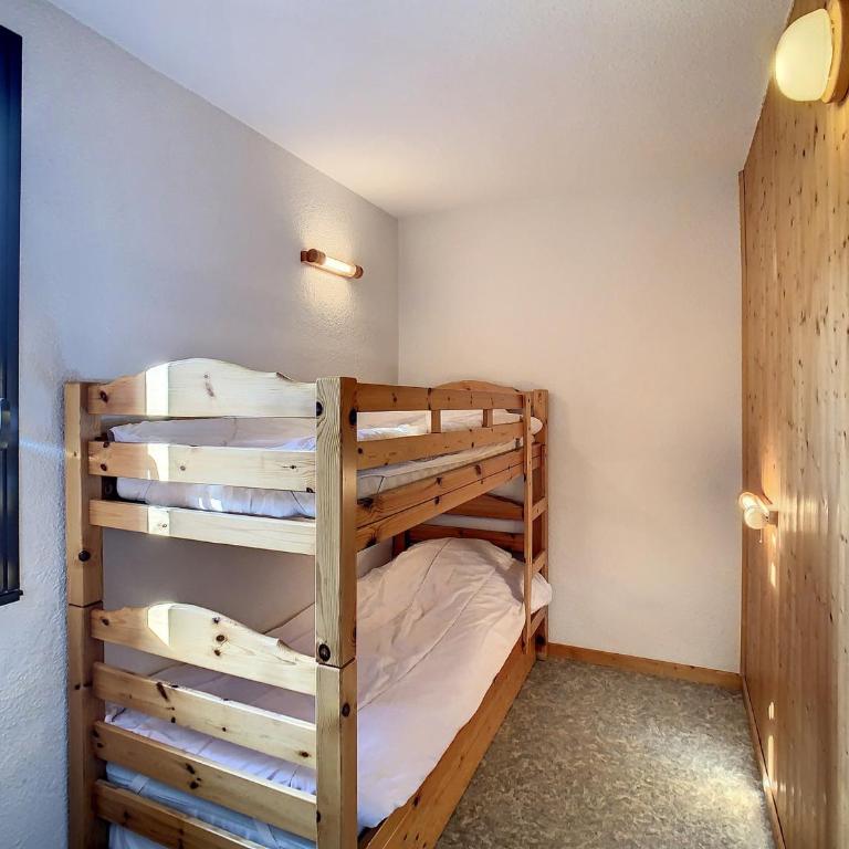 Appartement Lumineux 5 pers, Balcon Sud, Proche Pistes, WiFi Gratuit - FR-1-417-4 - Apartamento (5 adultos) - 8