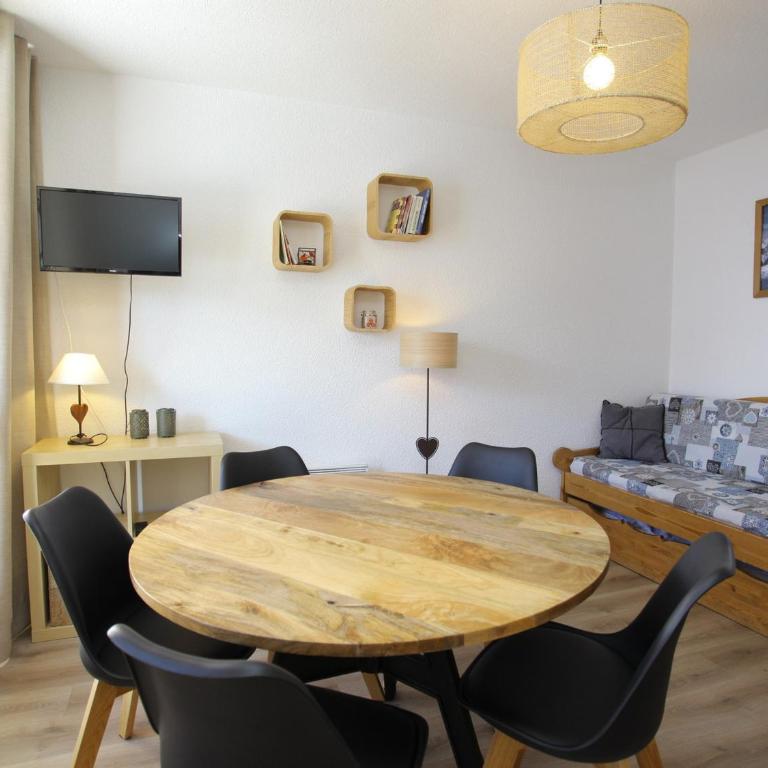 Appartement rénové 5 pers. avec balcon sud, centre station - FR-1-417-21 - Appartamento (5 Adulti) - 1
