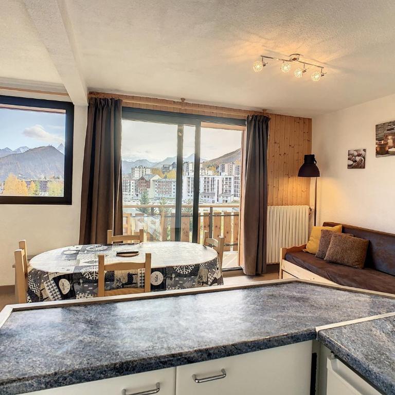Appartement lumineux 35m², 5 pers, balcon sud, proche pistes, parking, wifi - FR-1-417-54 - Apartment (5 Erwachsene) - 5
