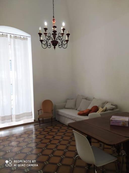 Dante Alighieri House - Appartamento con 2 Camere da Letto - 8