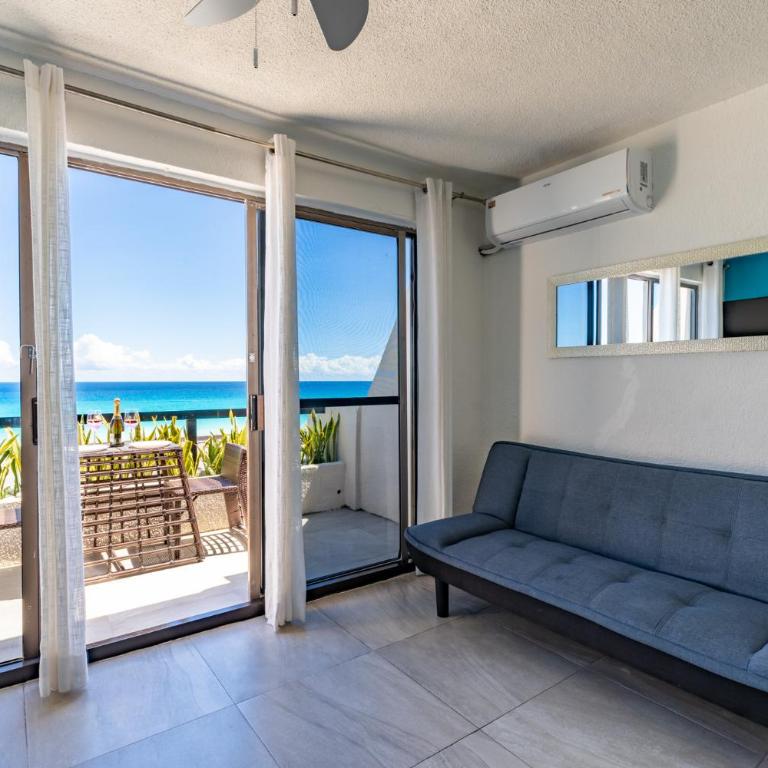 Cancun Ocean view - Two-Bedroom Apartment with Ocean View - 19