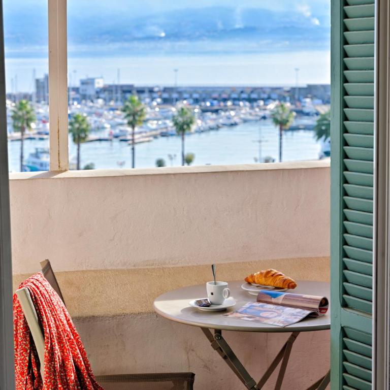 Hôtel Du Golfe - Suite - Vue sur Mer - 2