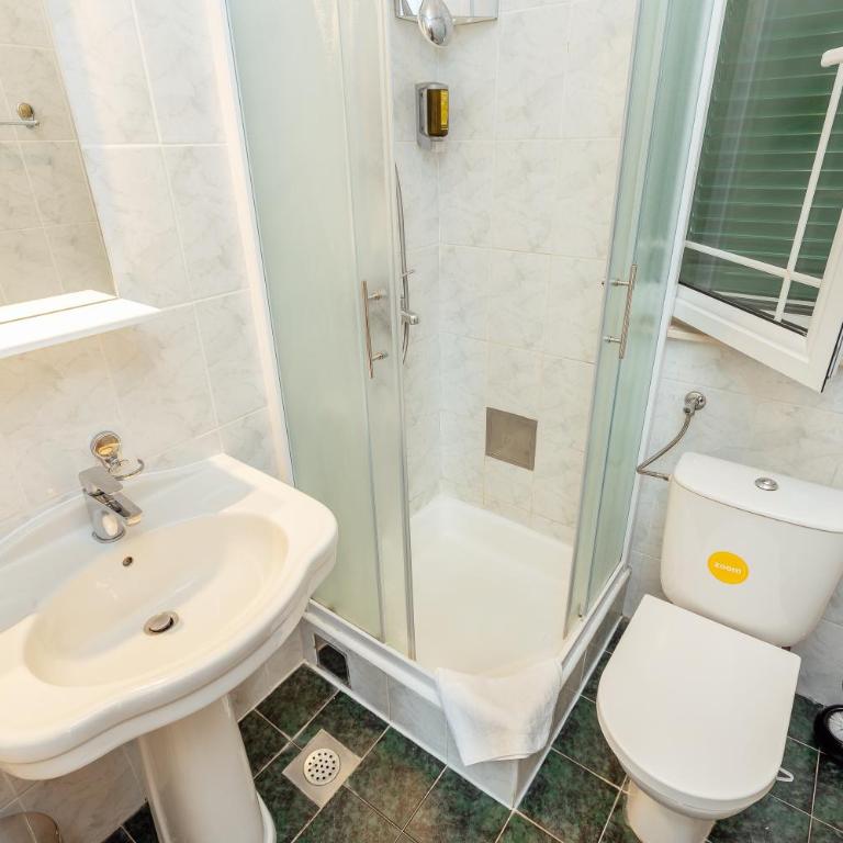 Palma Apartments - Apartment with Sea View - 14