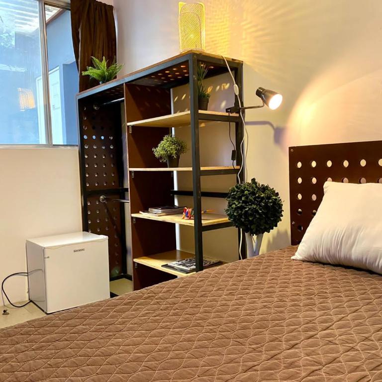 ROOMIES HOSTEL Parque México - Queen Room - 4
