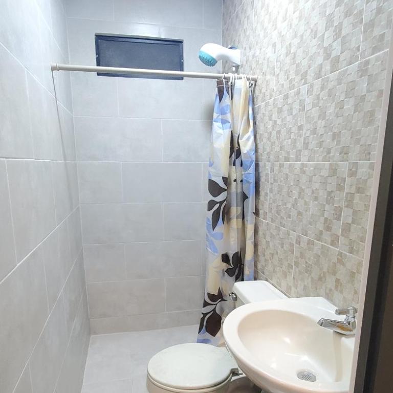 NCG Suite - Double Room with Private Bathroom - 8