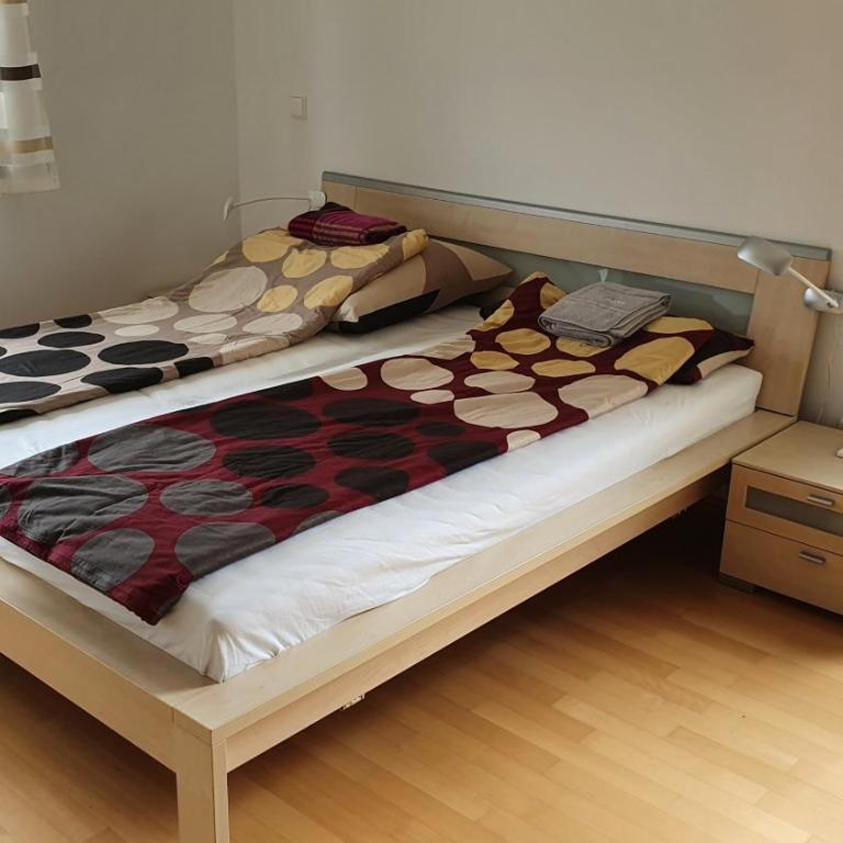 moderne 4 Zimmer -Wohnung I BBQ I Parkplatz - Apartment mit Gartenblick - 12