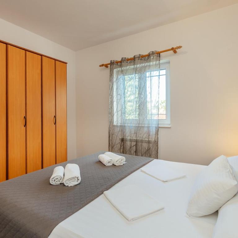 Palma Apartments - Studio with Balcony - 9