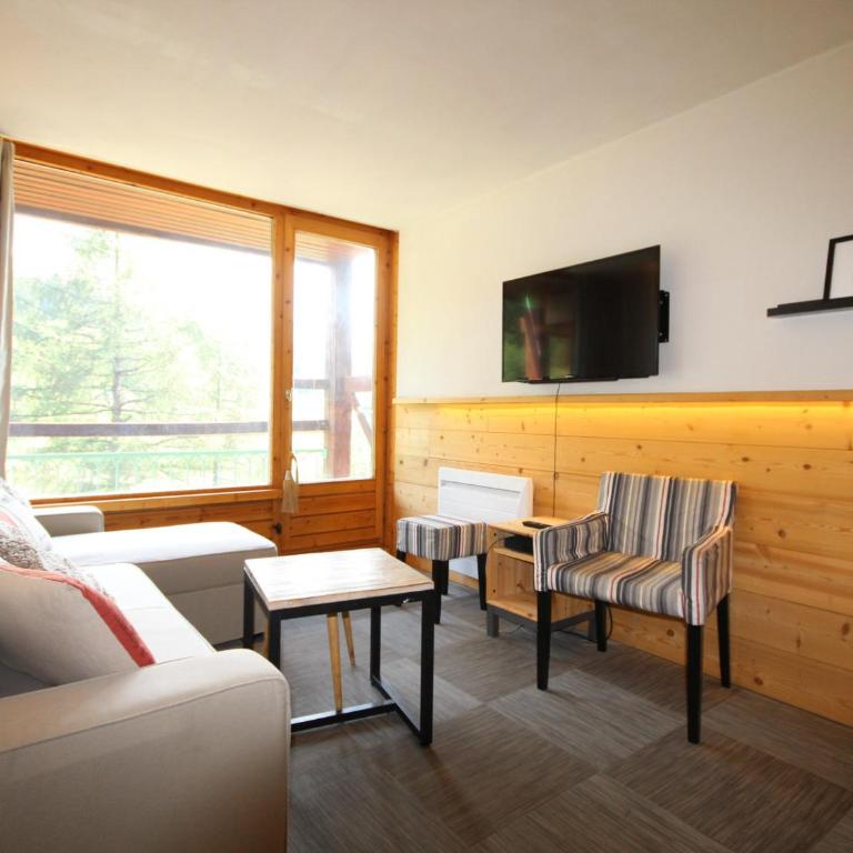 Appartement rénové, Ski aux pieds, Balcon, 7 pers - FR-1-346-526 - Appartement - 12