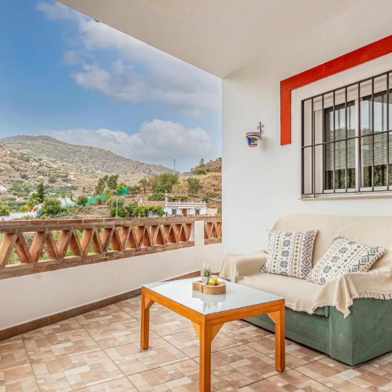 Awesome Home In Malaga - Casa Vacacional de 3 dormitorios - 14