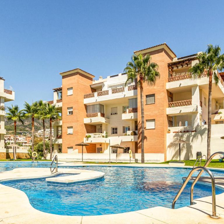 Awesome Apartment In Benalmádena With Wifi - Two-Bedroom Apartment - 8