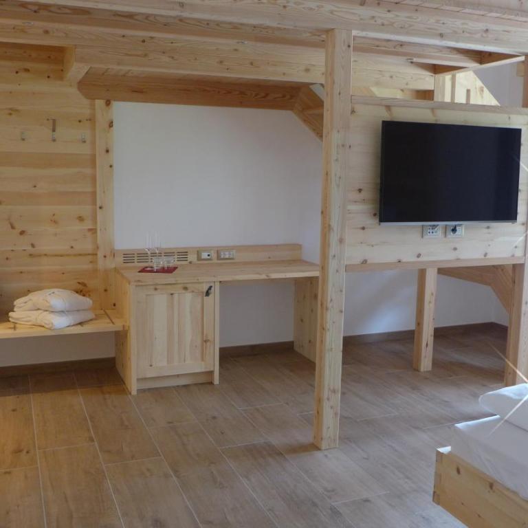 Passo Sella Dolomiti Mountain Resort - Junior Suite - 4