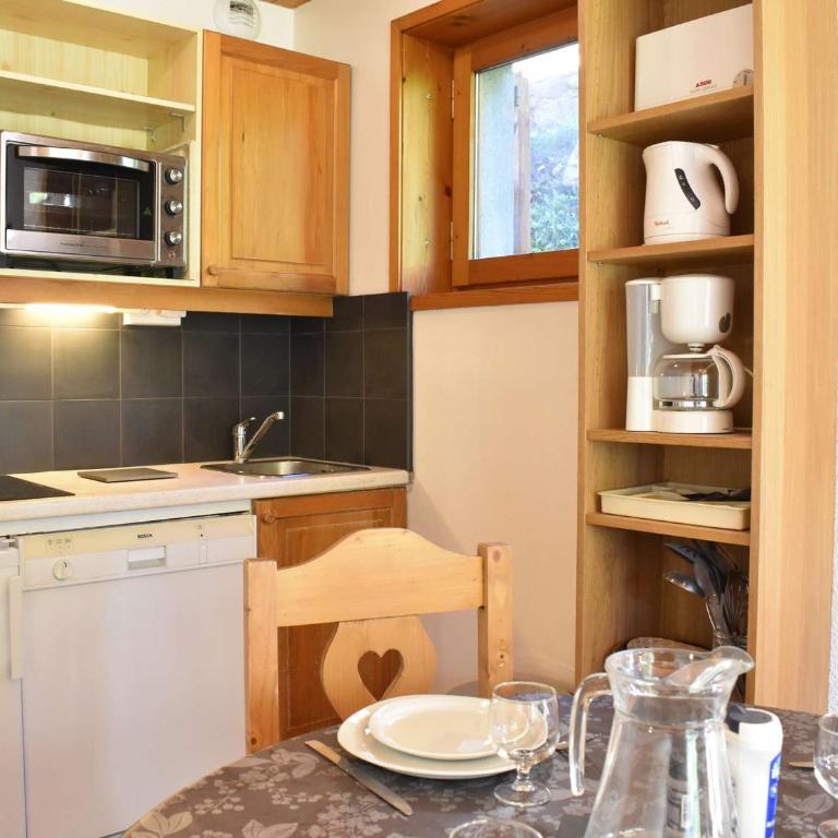 Studio confortable pour 4 pers, balcon sud, proche pistes et commerces - Méribel - FR-1-180-26 - Apartamento (4 adultos) - 14