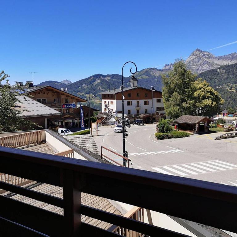 Appartement 2 pièces à Notre-Dame-de-Bellecombe avec balcon, piscine et parking - Appartement 1 Chambre - 10