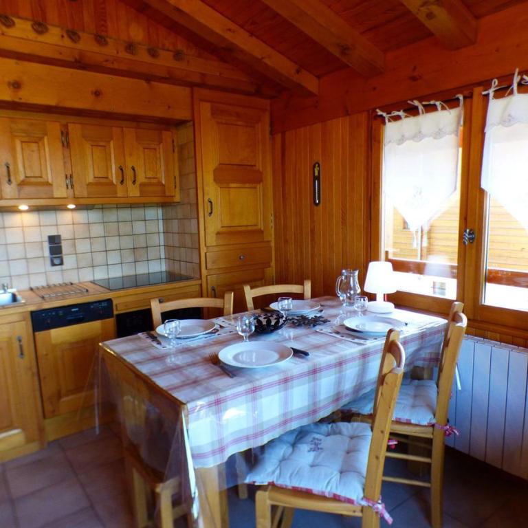Appartement 2 pièces Les Saisies, haut de la station, 6 personnes, balcon. - Apartment mit 1 Schlafzimmer - 4