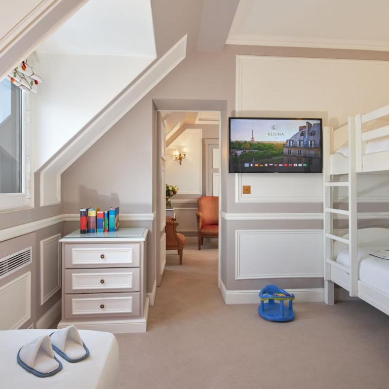 Hôtel Regina Louvre - Suite Familiale (2 Adultes + 2 Enfants) - 9