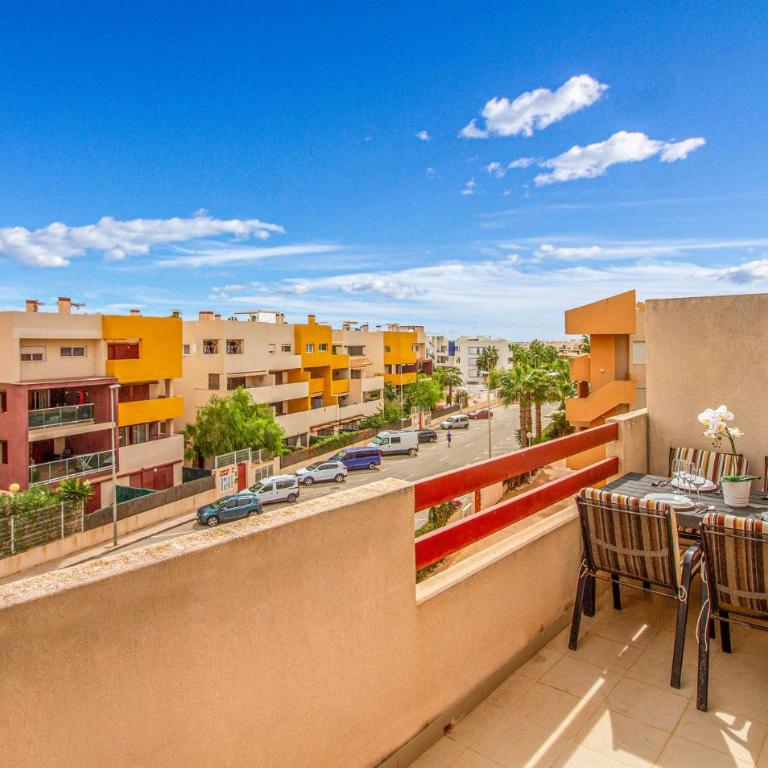 2 Bedroom Lovely Apartment In Orihuela - Apartamento de 2 dormitorios - 10