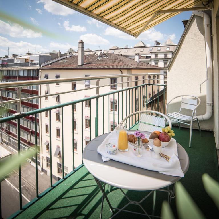 Hotel Montana - Chambre Double Supérieure avec Terrasse - 3