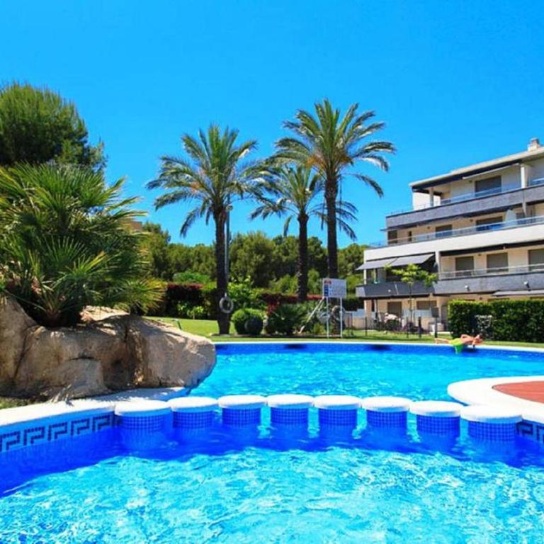 S Tramuntana Planet Costa Dorada - Apartamento con vistas al jardín - 1