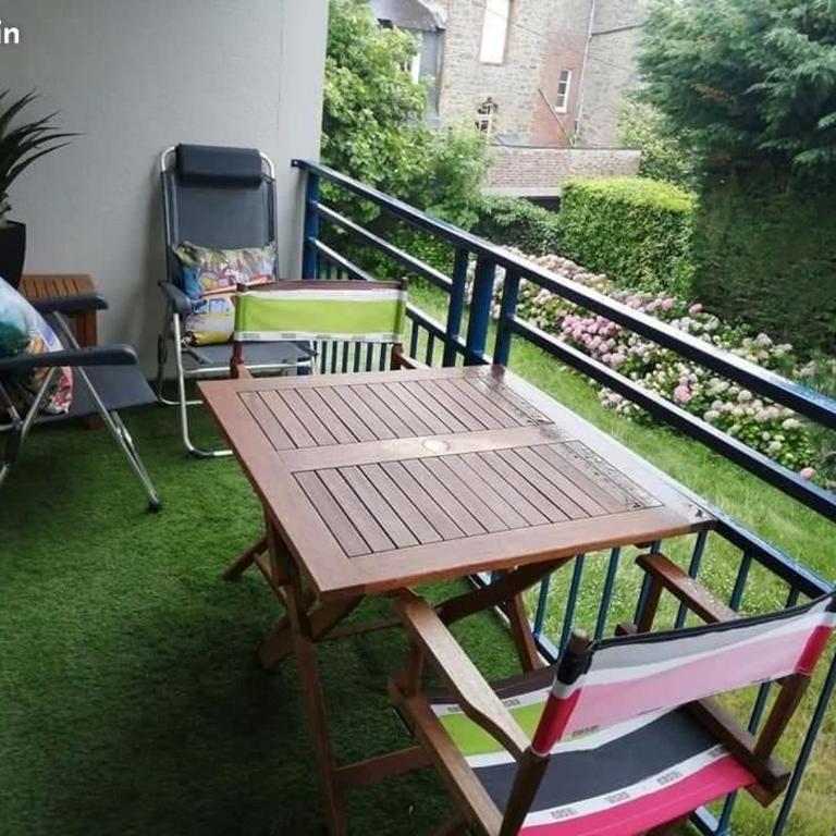 Au calme, 100m plage Écluse, balcon, box garage, Wifi - Apartment mit Gartenblick - 1