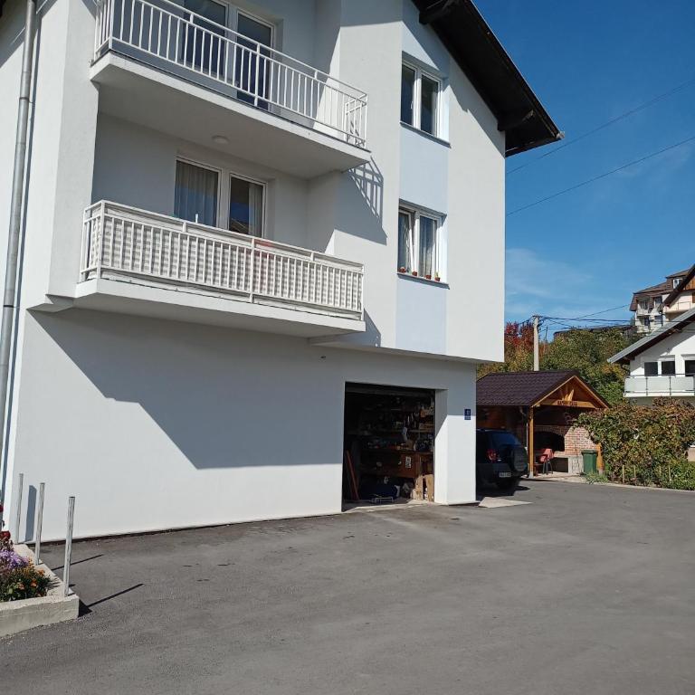Stan na dan Masa - Two-Bedroom Apartment - 22