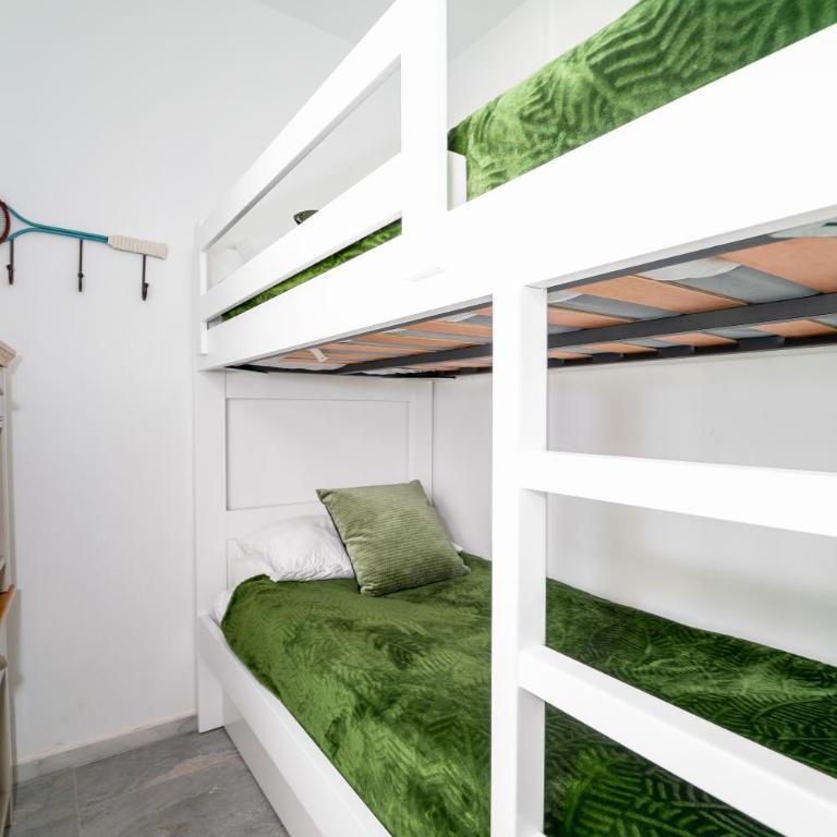 BRIGHT NEW APARTMENT IN PUENTE ROMANO - Apartamento de 3 dormitorios - 19