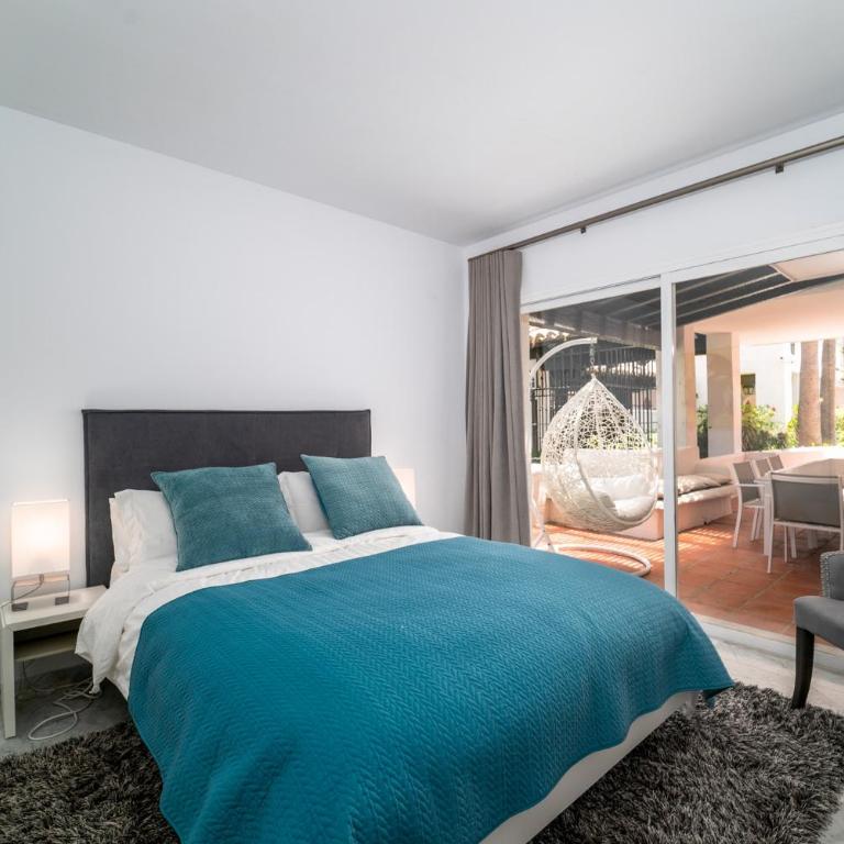 BRIGHT NEW APARTMENT IN PUENTE ROMANO - Apartamento de 3 dormitorios - 15