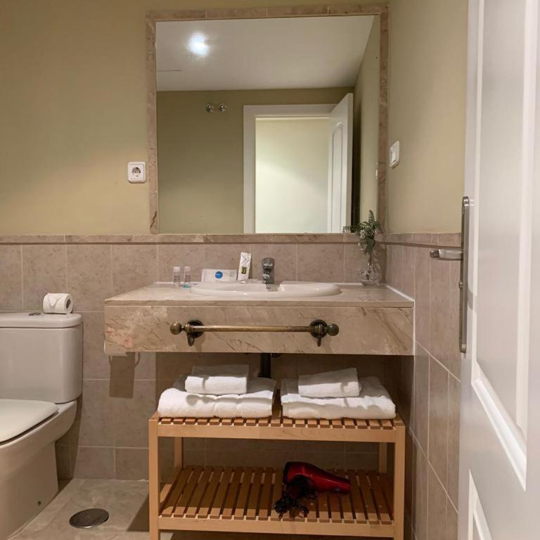 Apartamento espacioso muy tranquilo con piscinas y jardines cercano a la playa - Apartamento de 2 dormitorios - 7